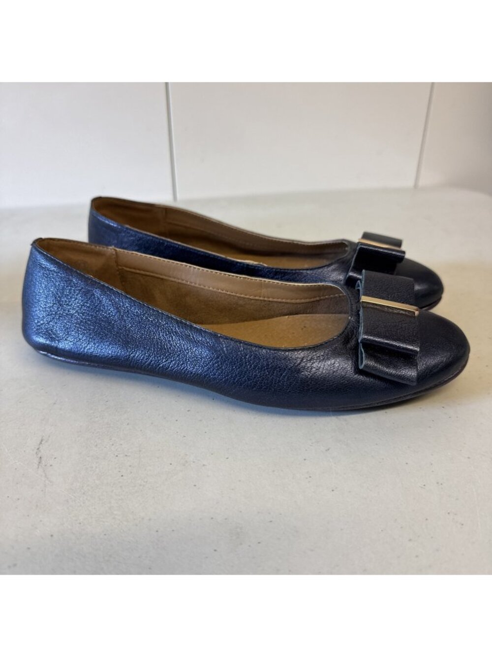 Aerosoles Women's Conversation Ballet Flats Size 5.5M Blue Pearl Leather Shoes